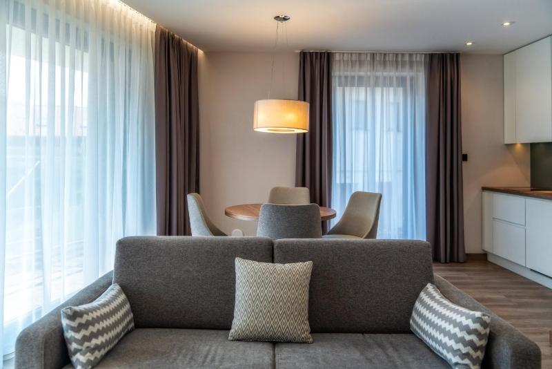 Studio Apartment image 3