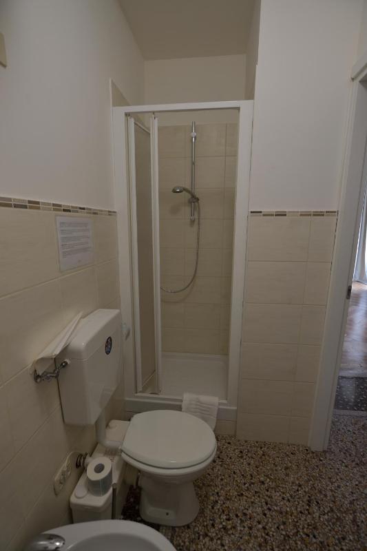 Quadruple Room with Private Bathroom image 2