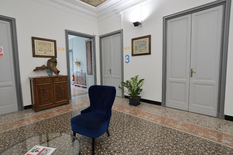 Check-Inn Rooms Genova Centro - image 6