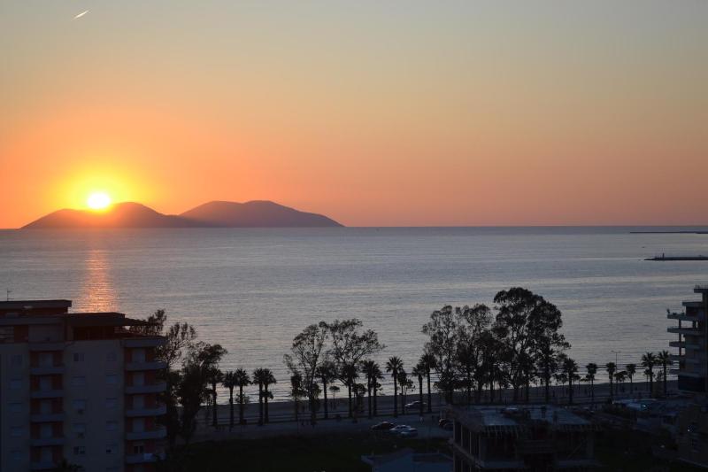 Apartment with Sea View image 4