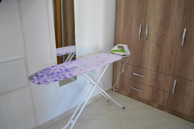 Apartment with Sea View image 3