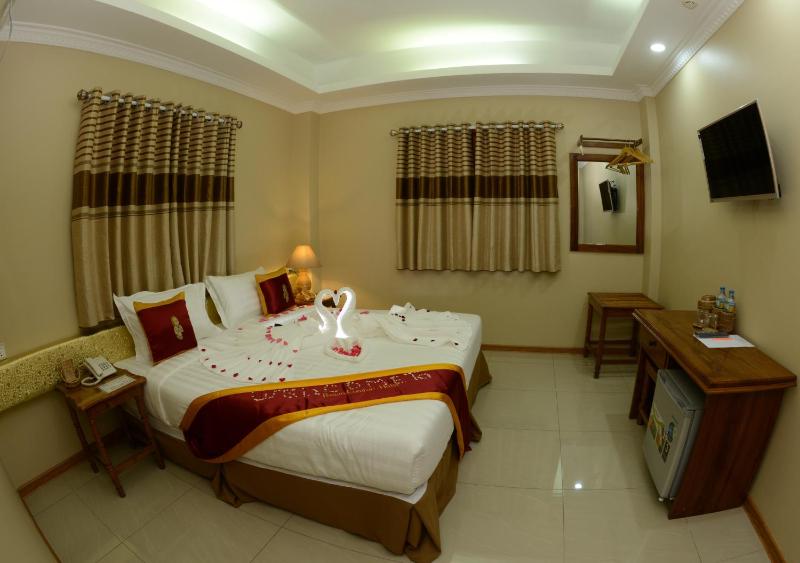 Bagan Comfort Hotel - image 10