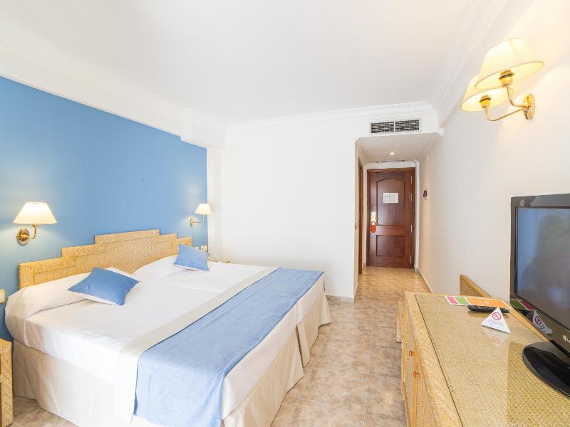 Superior Room image 3