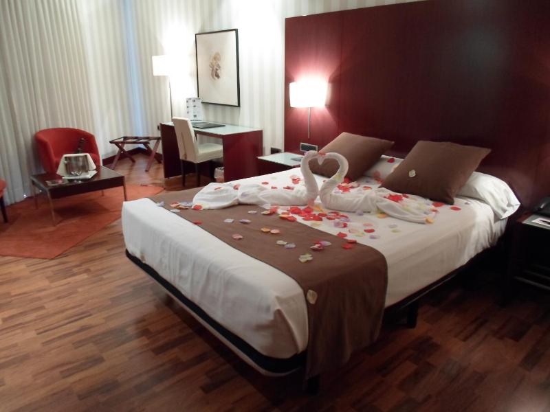 Romantic Package - Standard Double Room image 1