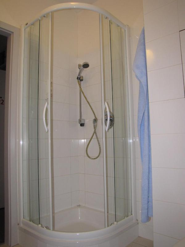 Aparthotel Austria Suites - image 16
