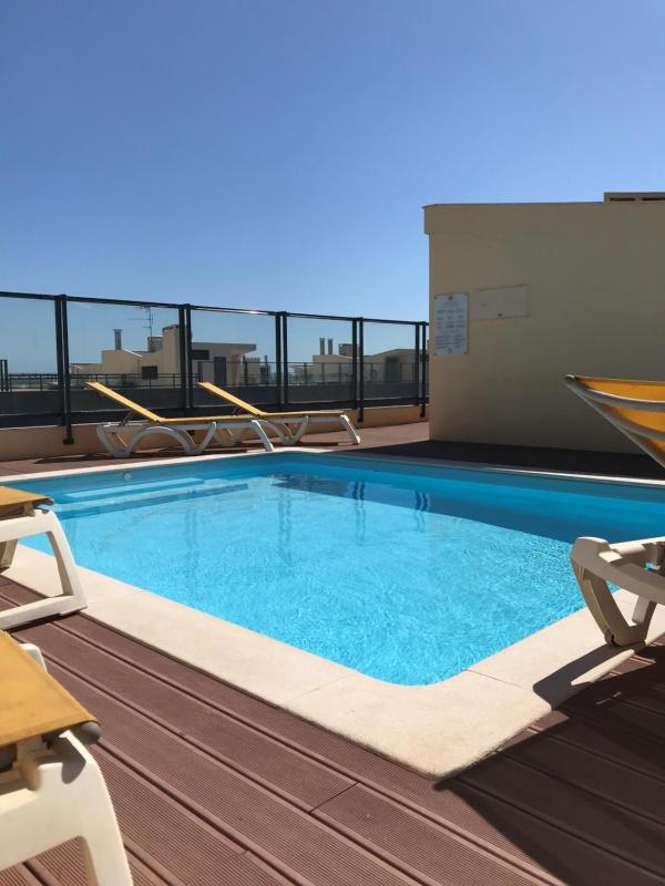 Double Room with Balcony and Sea View image 2