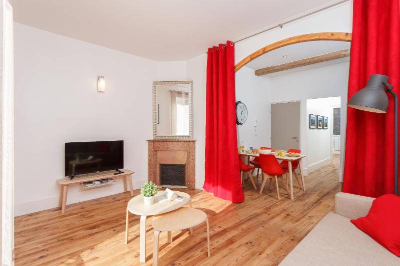 Superior Apartment image 1