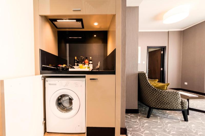  Deluxe One Bedroom Suite with Kitchenette, 30% off food and beverage and 25% off SPA image 1