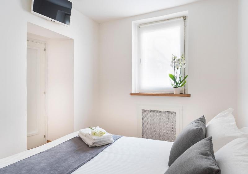 Deluxe Apartment image 1