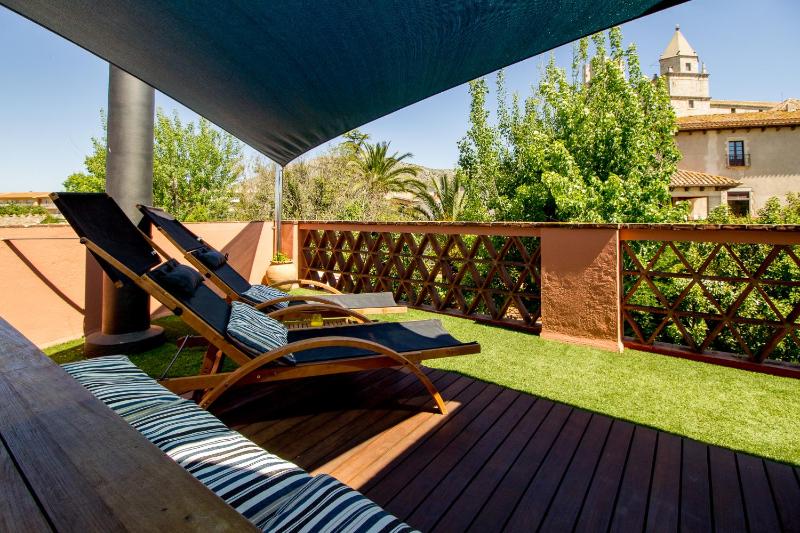 Three-Bedroom Villa image 3