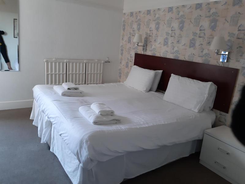 North Parade Seafront Accommodation - image 10