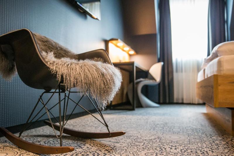Superior Double Room image 4