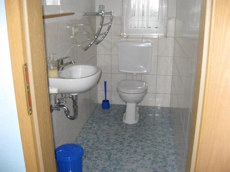 One-Bedroom Apartment image 4