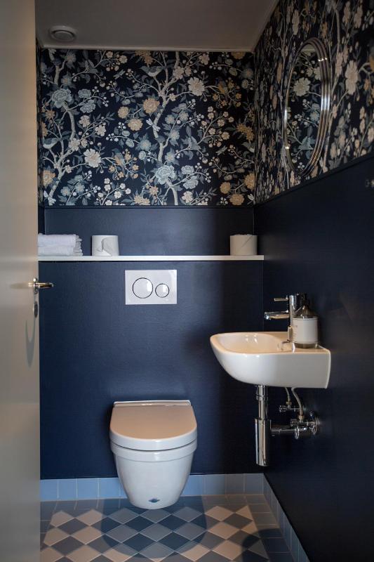 Suite with Sea View image 1