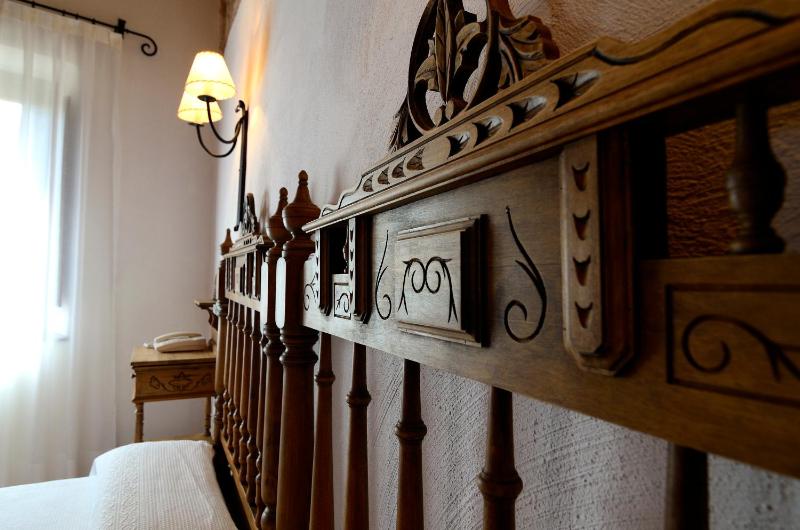 Superior Double or Twin Room image 3