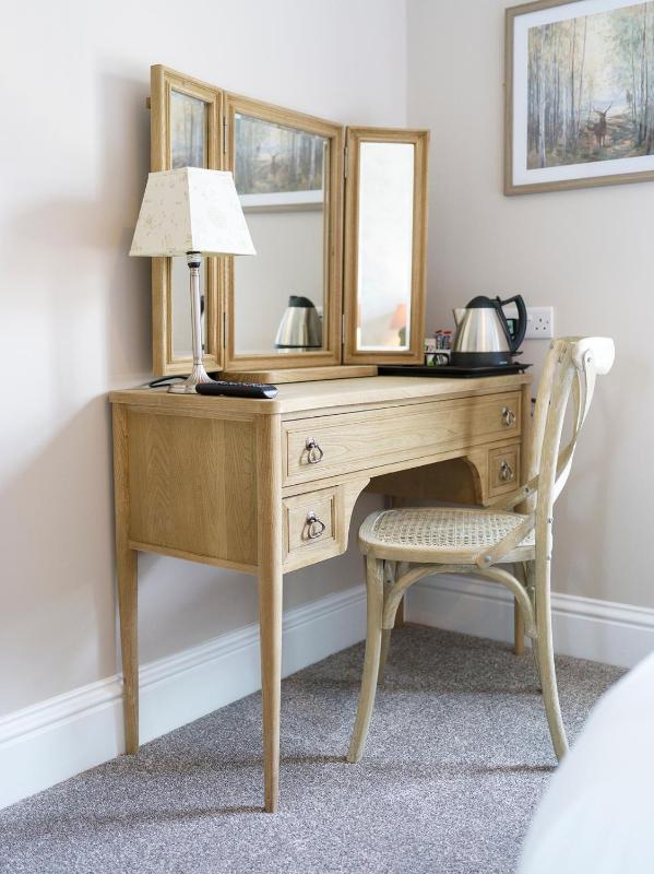Twin Room image 1