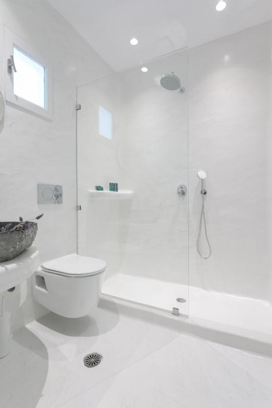 Naxian Suite with Sea View image 4