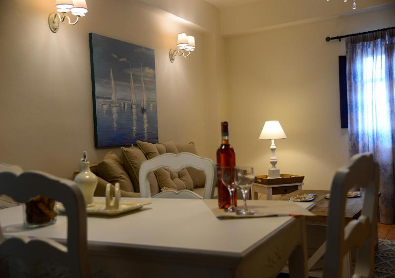 Deluxe Suite with Sea View image 4