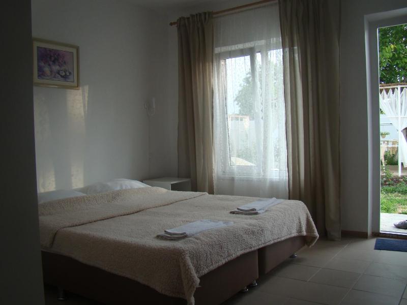Standard Double or Twin Room image 1