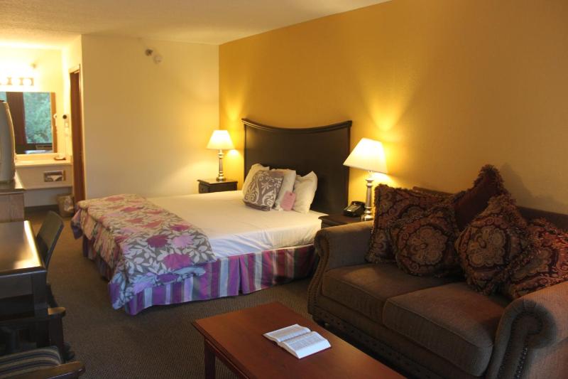 King Room - Ground Floor image 4