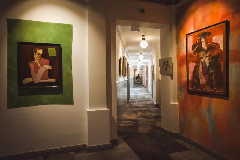 Art Hotel Roma - image 11