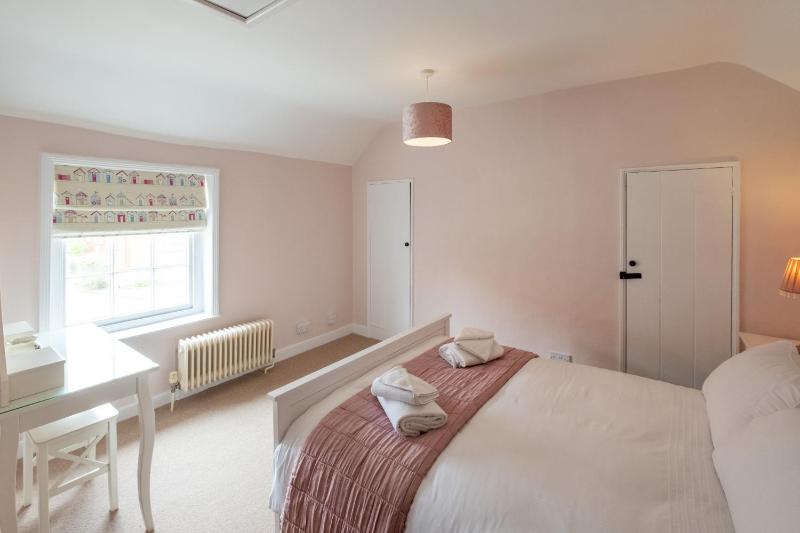 Little Tern Cottage - image 13