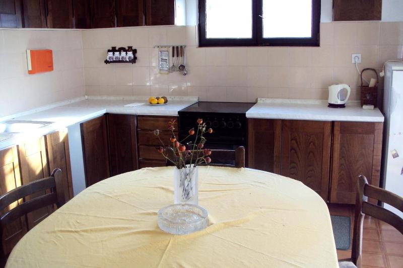Two-Bedroom Apartment with Terrace and Sea View image 2