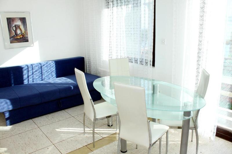 Studio with Terrace and Sea View image 3