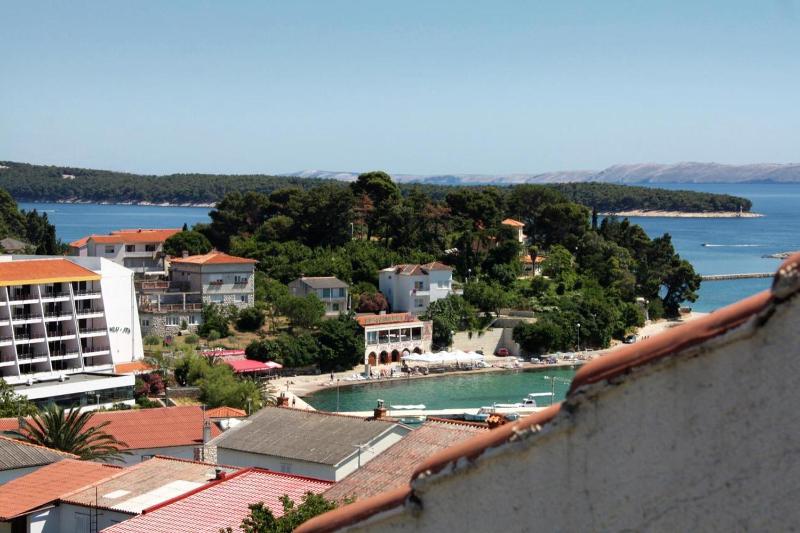 Two-Bedroom Apartment with Terrace and Sea View image 1