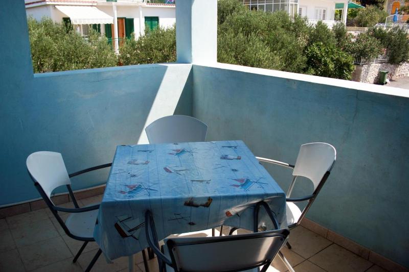 Two-Bedroom Apartment with Terrace and Sea View image 3