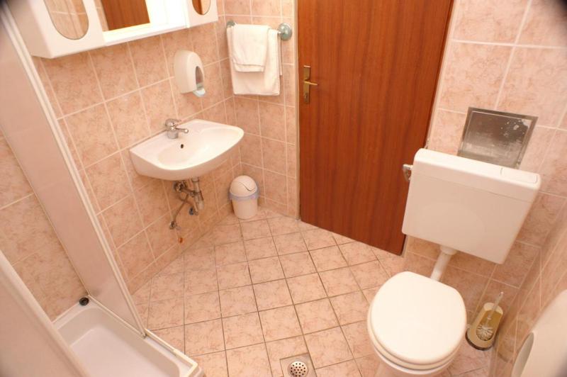One-Bedroom Apartment with Terrace image 2