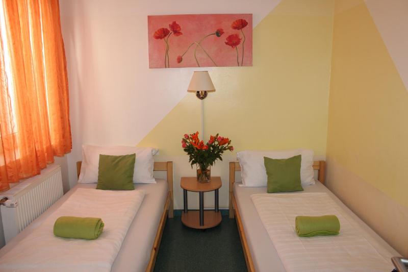 Westend City Hostel - image 9