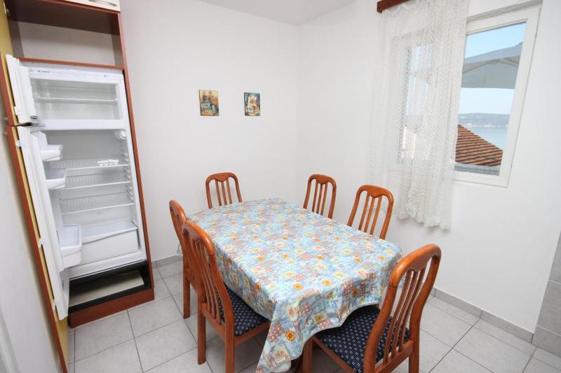 Two-Bedroom Apartment with Terrace and Sea View image 2
