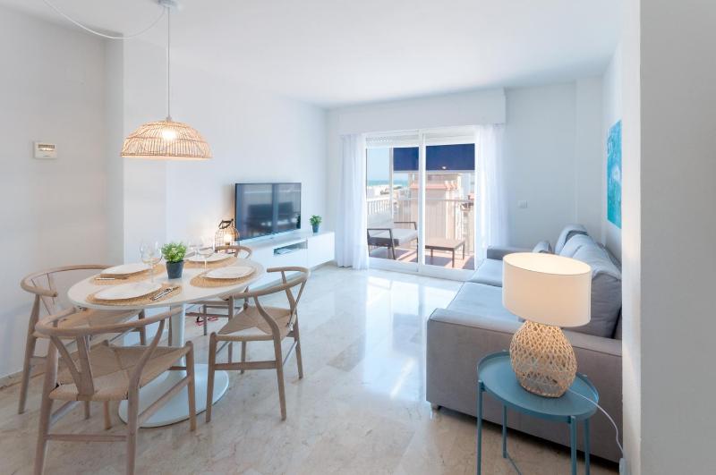 Calmo Singular Apartments - image 26