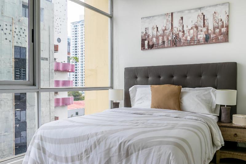 Breathtaking Apartment City Center - PH Quartier Atlapa - image 5