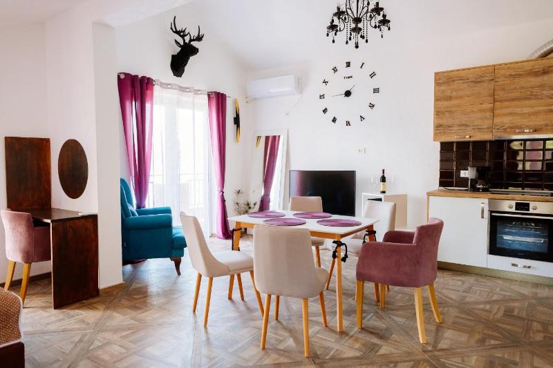Deluxe Apartment image 3