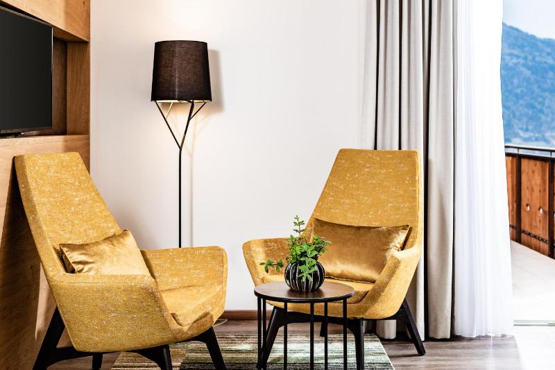 Superior Double Room image 2