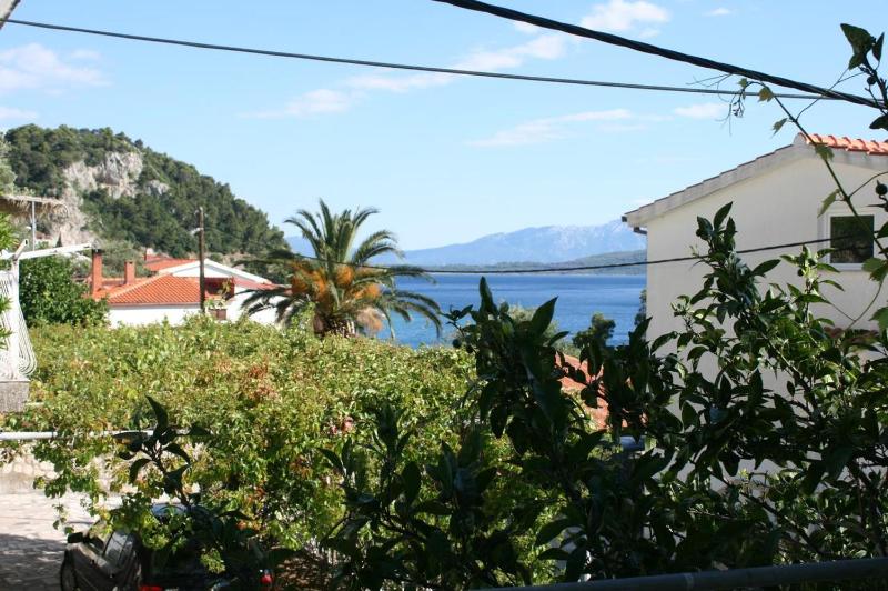 Two-Bedroom Apartment with Balcony and Sea View image 1