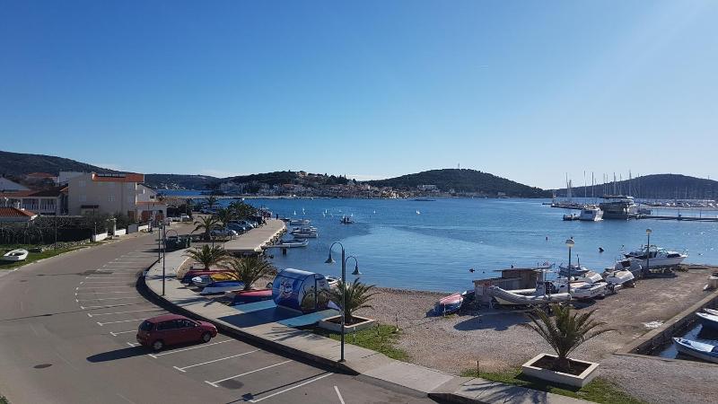 Two-Bedroom Apartment with Terrace and Sea View image 1