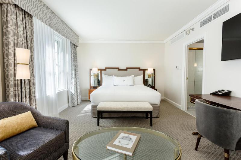 The Lancaster Hotel - image 13