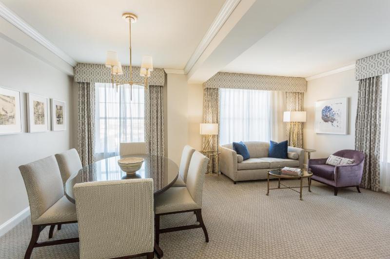 The Lancaster Hotel - image 24