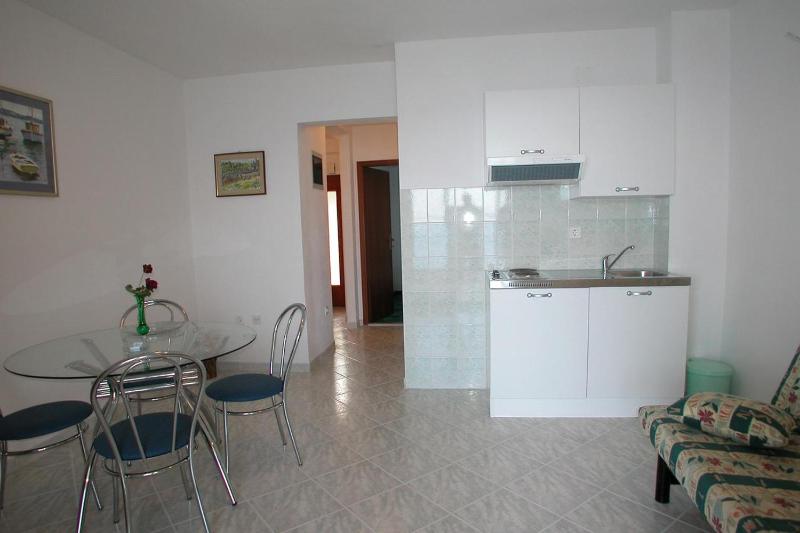 One-Bedroom Apartment with Terrace and Sea View image 2