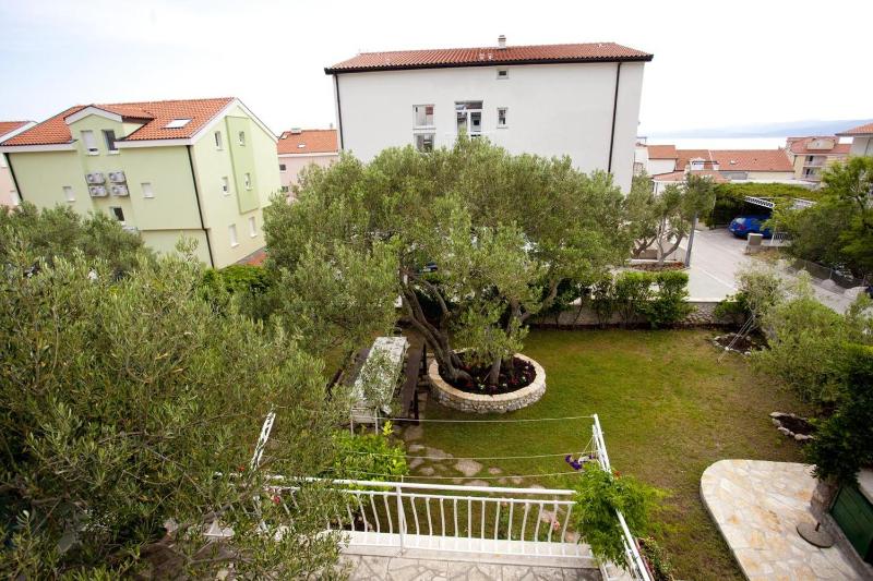 Two-Bedroom Apartment with Terrace and Sea View image 3