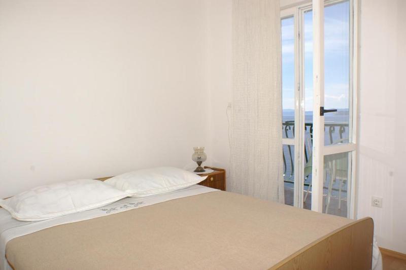 Two-Bedroom Apartment with Balcony and Sea View image 2