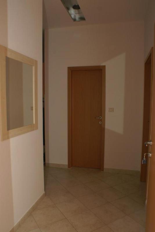 Two-Bedroom Apartment with Balcony image 3