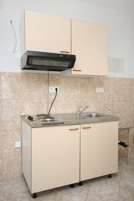 Two-Bedroom Apartment with Terrace and Sea View image 2