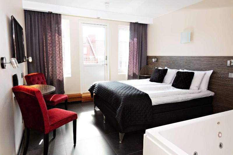 Best Western Hotel Arena - image 1