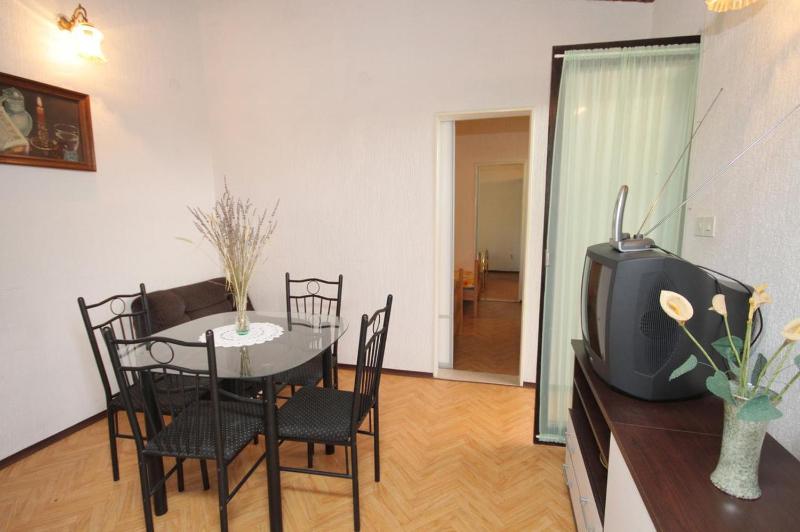 Two-Bedroom Apartment with Terrace image 2