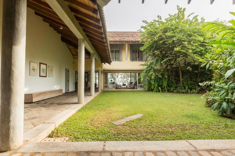 Villa Saffron Hikkaduwa - image 11
