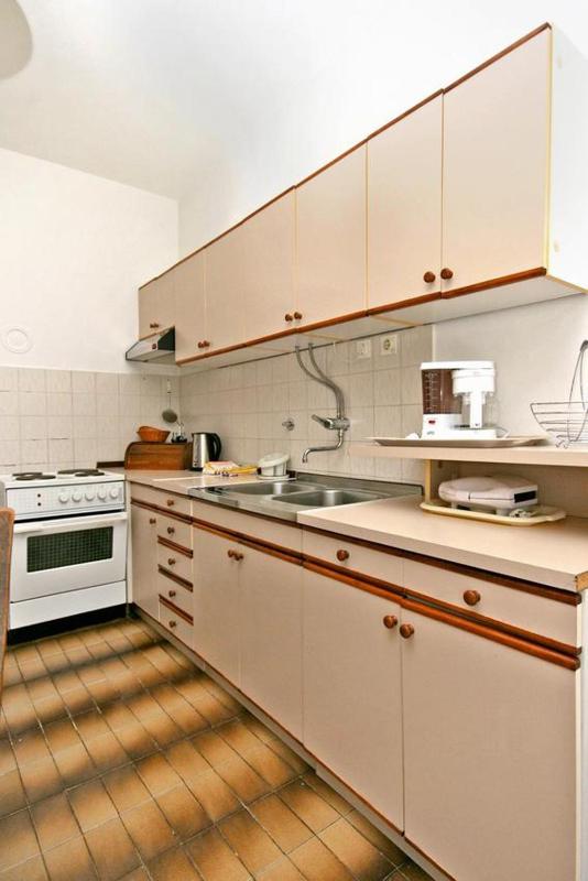 Two-Bedroom Apartment with Terrace and Sea View image 1